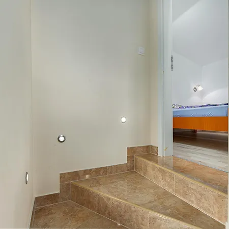 公寓 House Near The Sea & Center - Pet Friendly