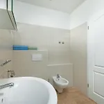 House Near The Sea & Center - Pet Friendly Poreč