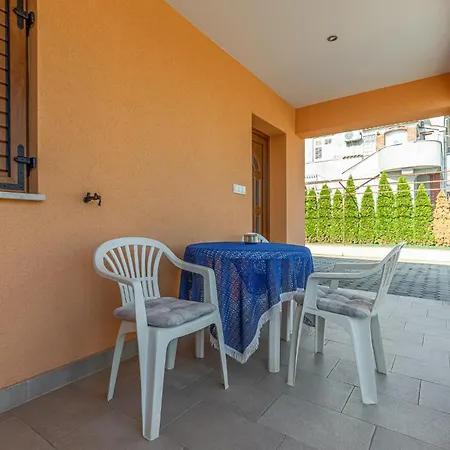 House Near The Sea & Center - Pet Friendly