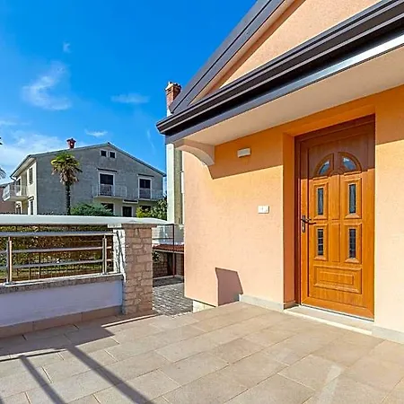 House Near The Sea & Center - Pet Friendly Lägenhet