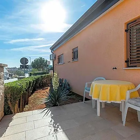 Lägenhet House Near The Sea & Center - Pet Friendly