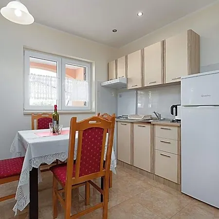 House Near The Sea & Center - Pet Friendly Lägenhet *