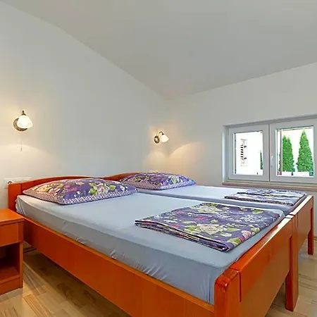 House Near The Sea & Center - Pet Friendly Lägenhet Poreč