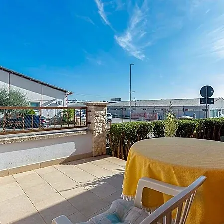 House Near The Sea & Center - Pet Friendly * Poreč