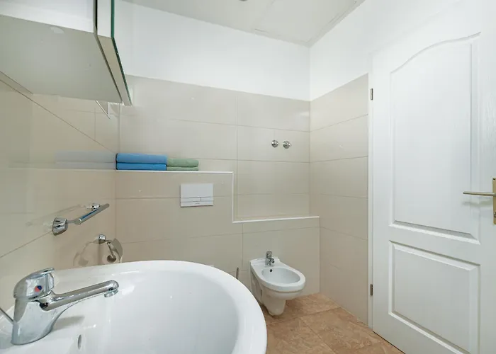 House Near The Sea & Center - Pet Friendly بوريتش