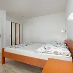 House Near The Sea & Center - Pet Friendly